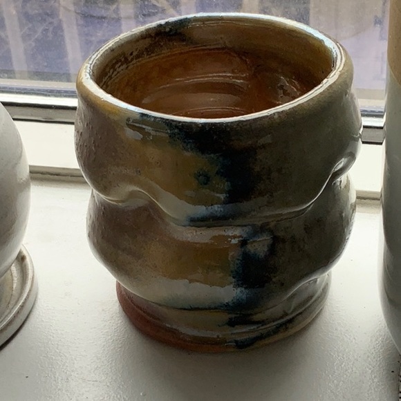 Ceramic Vase - Picture 3 of 5